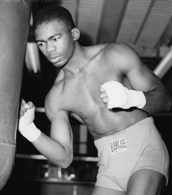 Айк Уильямс