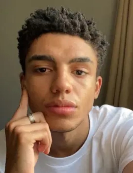 Джей  Ликурго