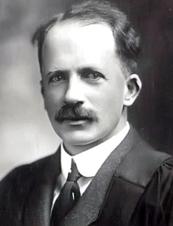 Джон Джеймс Маклеод