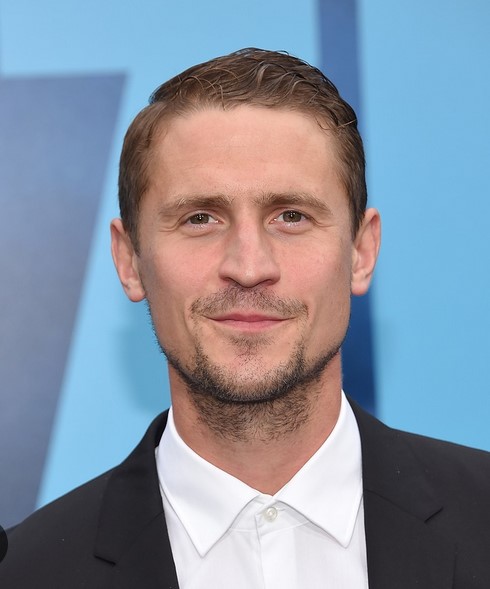 Джонатан  Ховард