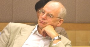 Кеннет Бинмор