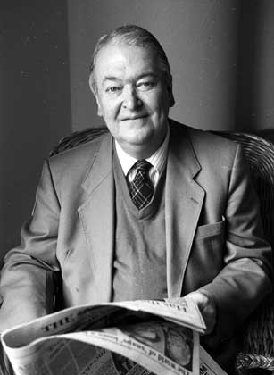 Кингсли Эмис