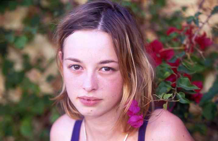 Лара Бельмонт