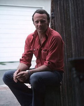 Ларри Линвилл