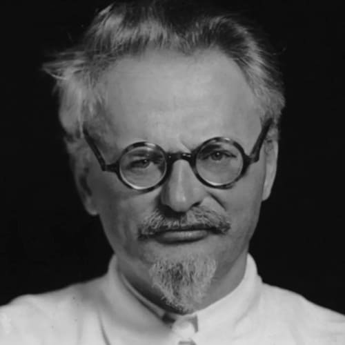 Лев Троцкий