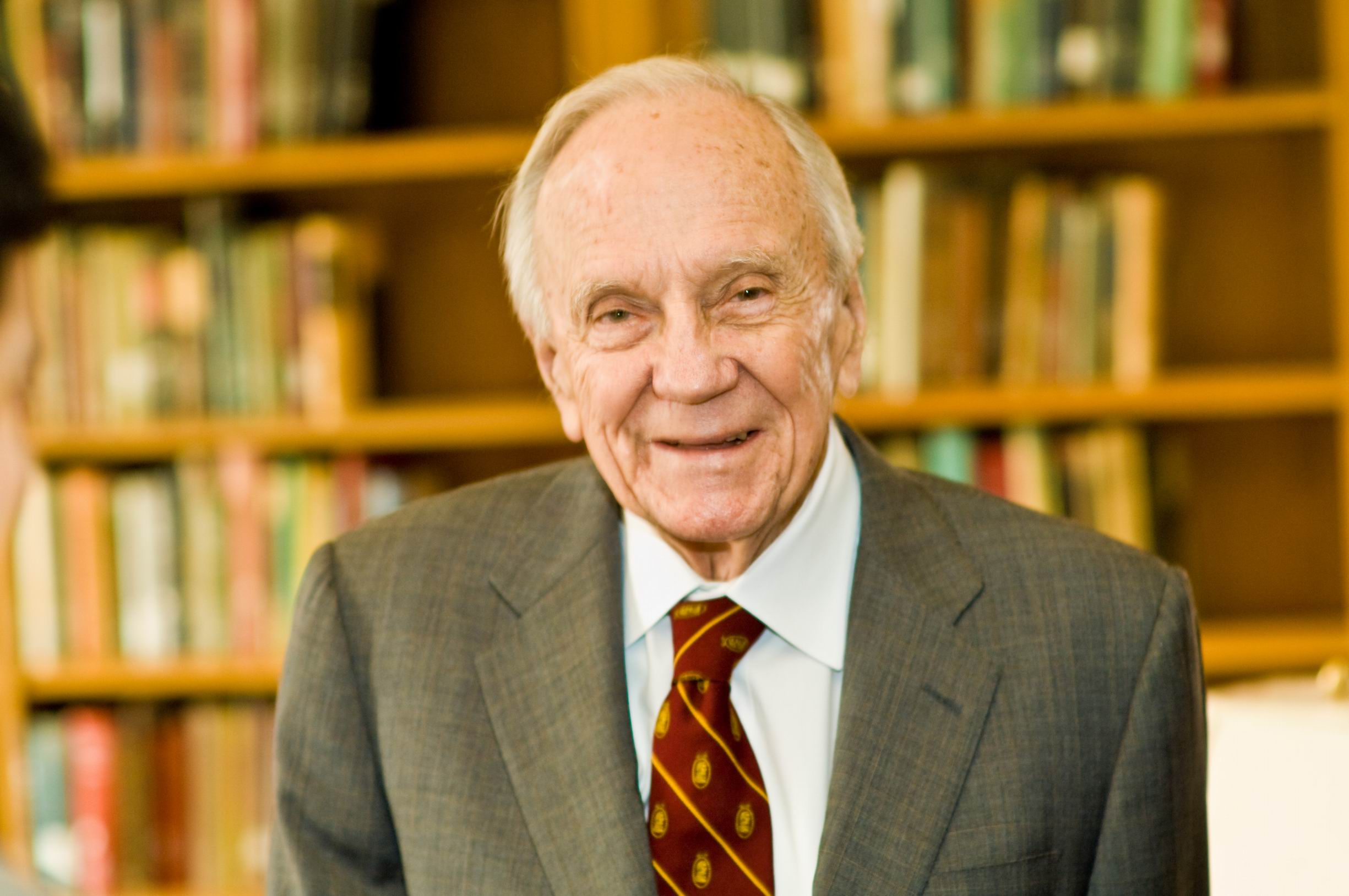 Лайонел Уилфред МакКензи