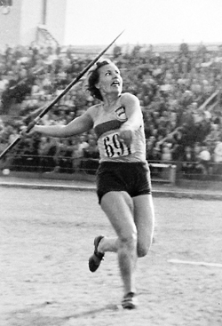 Людмила Анокина