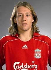 Лукас Лейва