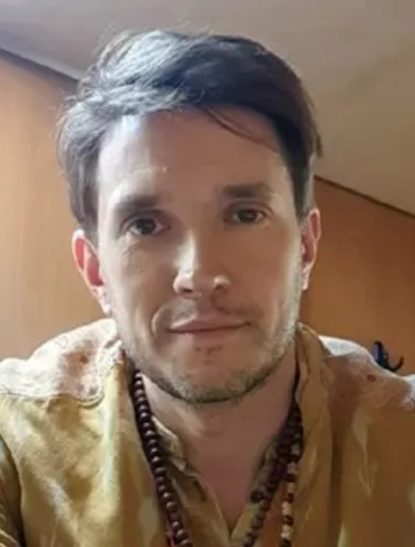 Максим  Линников