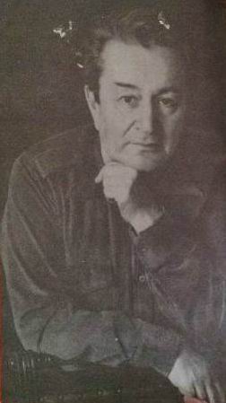 Марк Еленин