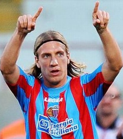 Макси Лопес