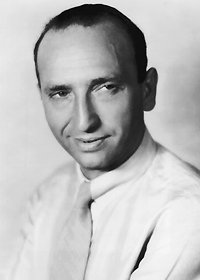 Майкл  Кёртис