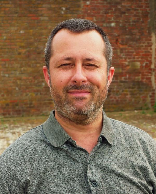 Майкл Дж. Вархола