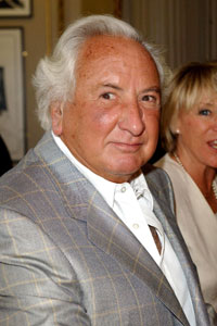 Майкл Уиннер