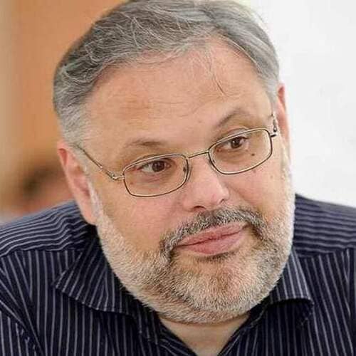 Михаил Хазин