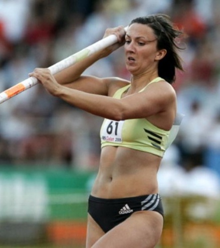 Моника Пырек