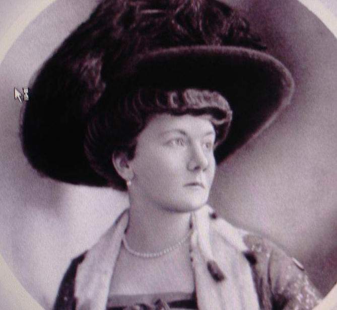 Наталья Акцери