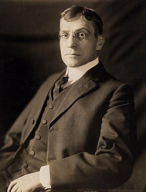 Ньютон Дил Бейкер