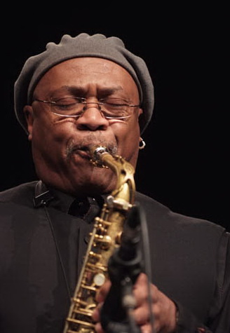 Оливер Лэйк