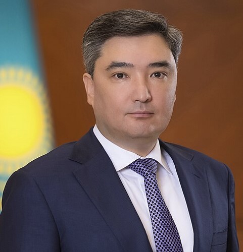 Олжас Бектенов