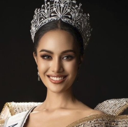 Опал Сучата Чуангсри