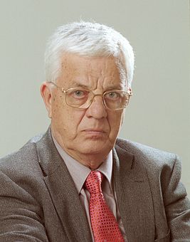 Раймонд Паулс