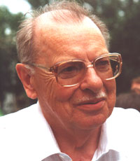 Валентин Янин