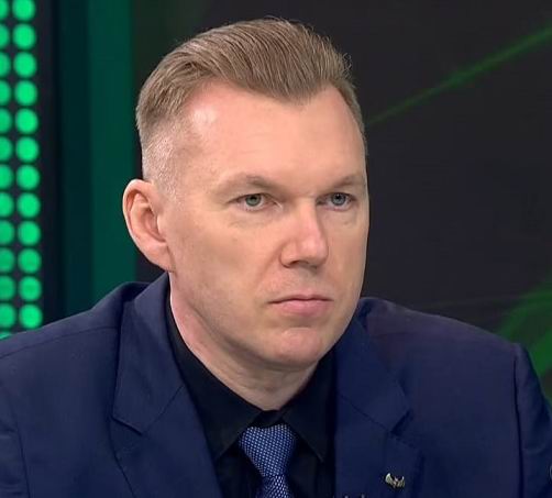 Владимир Новиков