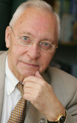 Владимир Кулаков