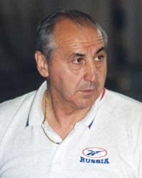 Владимир Максимов