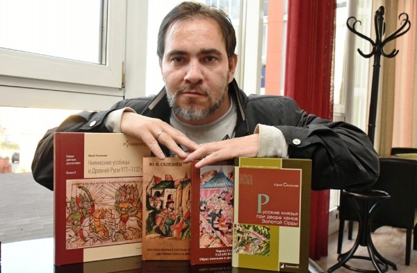 Юрий Селезнев